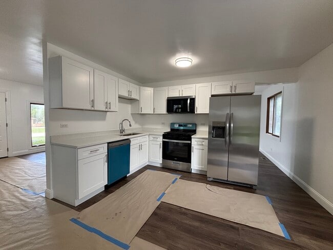 Building Photo - 3523 Jacqueline Dr