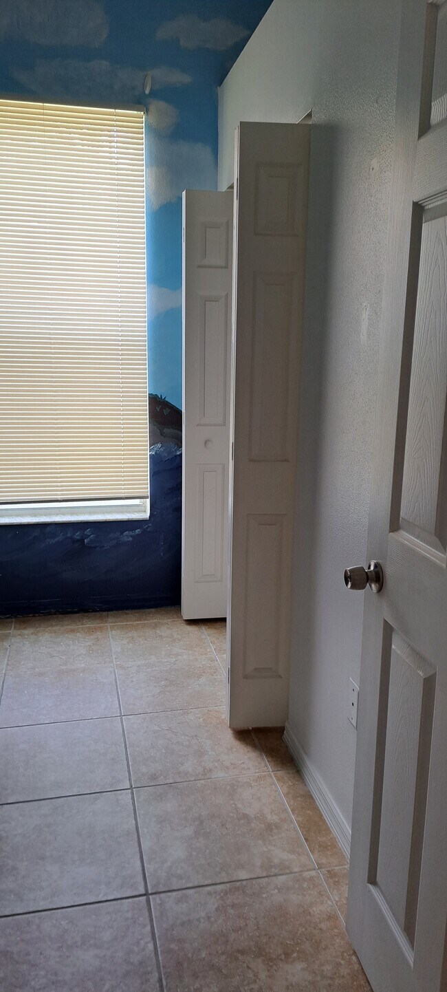 Building Photo - 1117 Sexton Rd SW