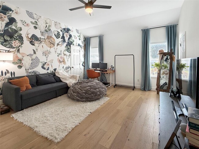 Building Photo - 803 Meadow Bluff Ct