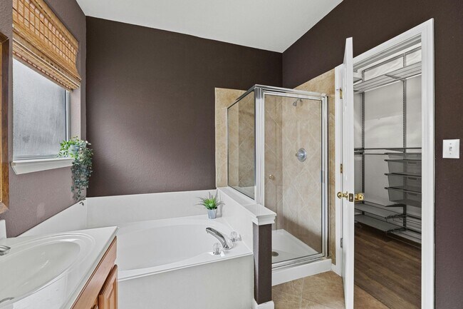 Building Photo - Elegant Home in Teravista Golf Course Comm...