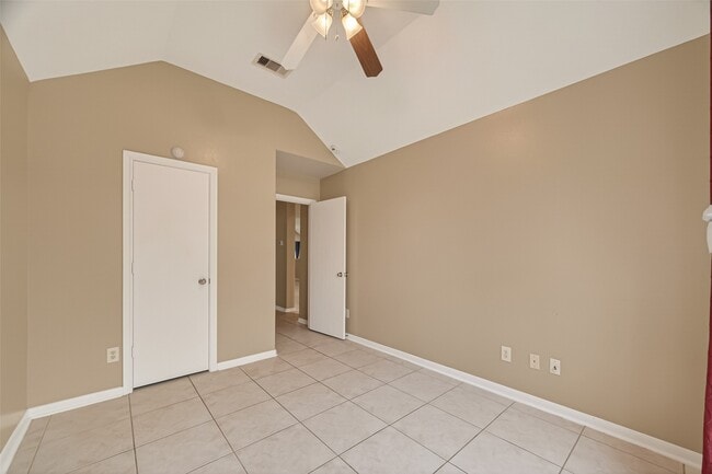 Building Photo - 9022 Clearwood Landing Blvd