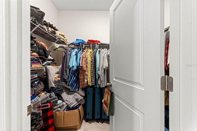 Building Photo - 8142 SW 59th Ave