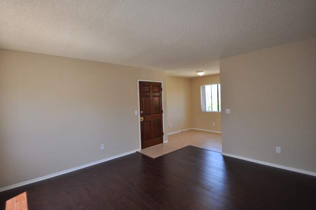 Building Photo - 12338 Oxnard St