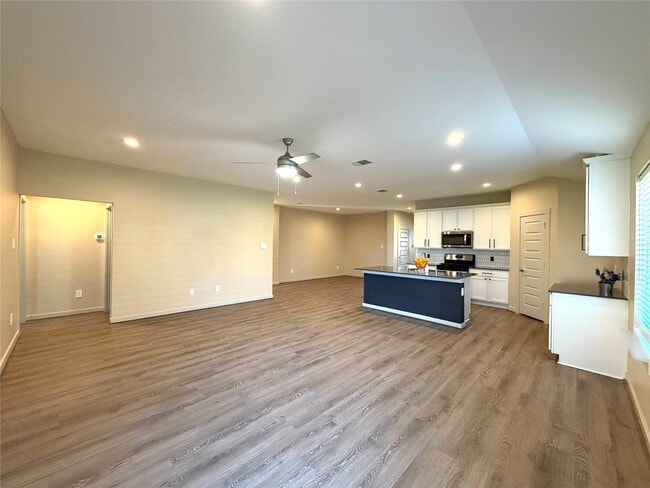 Building Photo - 13337 Silver Egret Ln