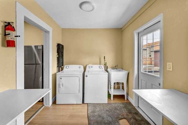 Building Photo - FULLY FURNISHED HISTORIC CHARMER BETWEEN UNR & DOWNTOWN – UTILITIES INCLUDED, MODERN UPGRADES, PR...