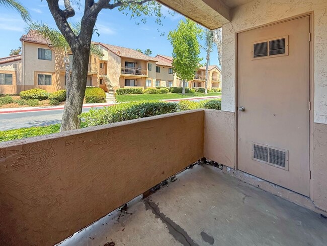 Building Photo - Spacious 3BR/2BA Condo in Rancho San Diego...