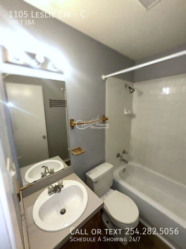 Building Photo - 1105 Leslie Cir
