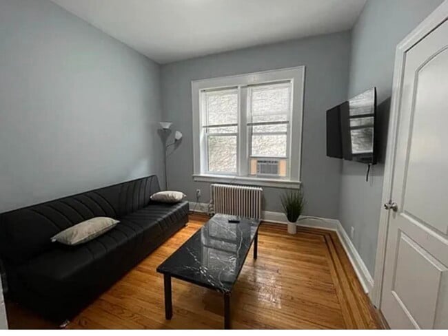 Building Photo - 109 72nd St