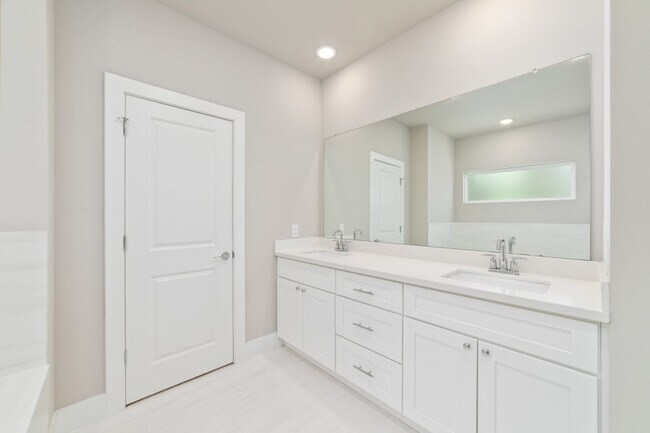 Building Photo - 3546 Talia Wood Ct