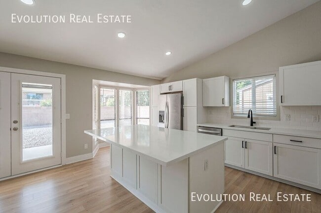 Building Photo - 6443 E Sandra Terrace