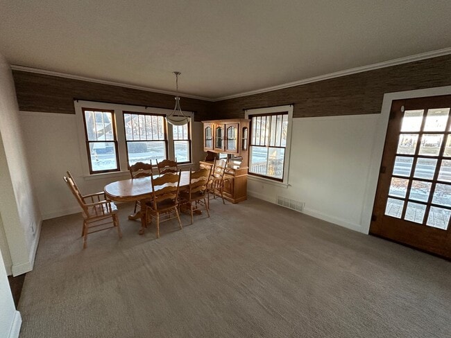 Building Photo - Spacious 4 Bedroom Home Available for Rent in Orange City