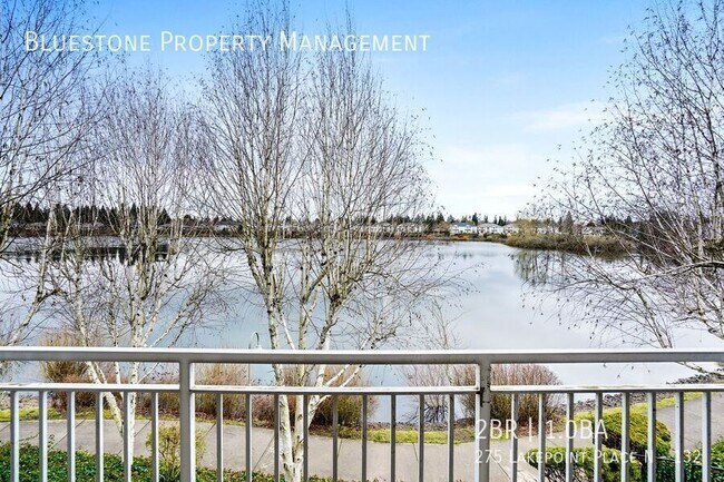 Building Photo - 275 Lakepoint Pl N