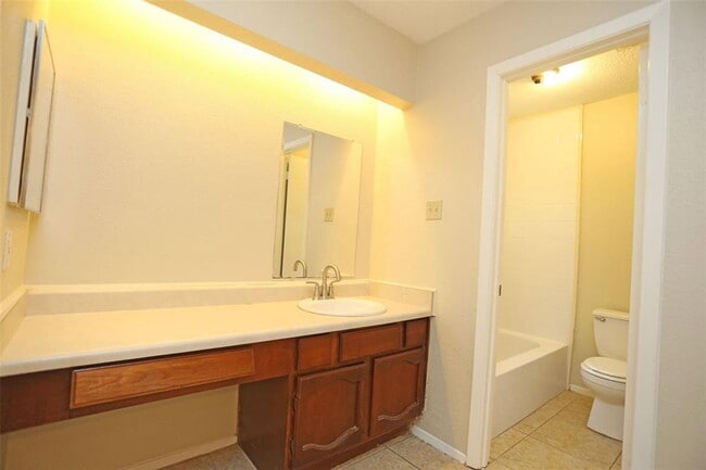 Building Photo - 17510 Heritage Creek Ct