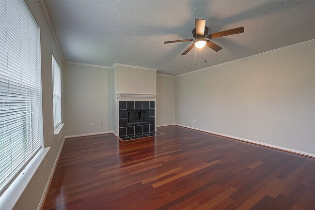 Building Photo - 17523 Coventry Oaks Dr