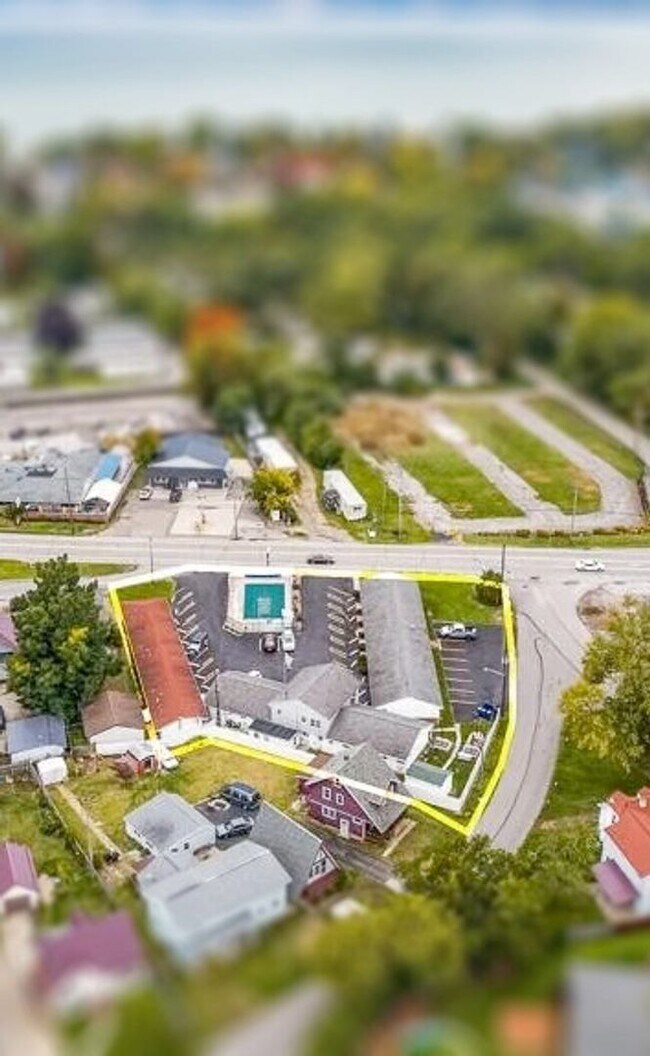 Building Photo - Riviera Motel