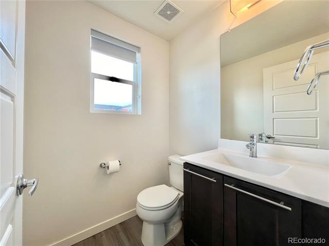 Building Photo - 9659 Dunning Cir
