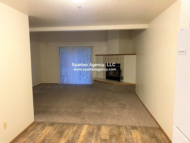 Building Photo - 131 23rd Ave SE