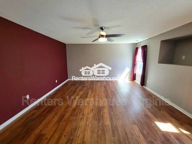 Building Photo - 2135 Sunset Maple Ln