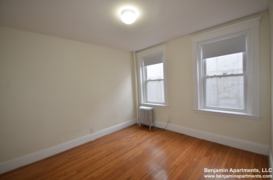 Building Photo - 1191 Boylston St