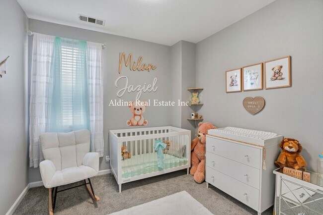 Building Photo - Monte Bella Community