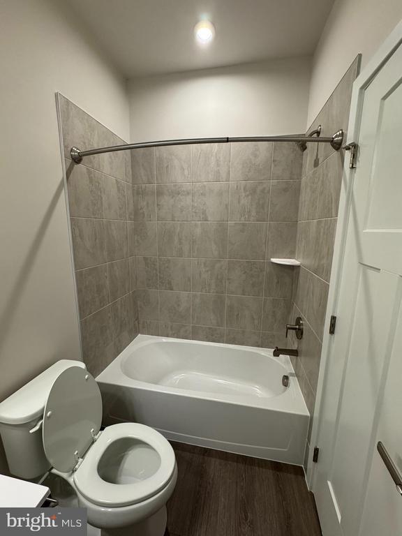 Building Photo - 132 Bethlehem Pl
