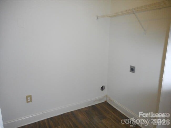 Building Photo - 2472 Ryerson Ct