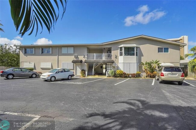Building Photo - 2501 N Ocean Blvd
