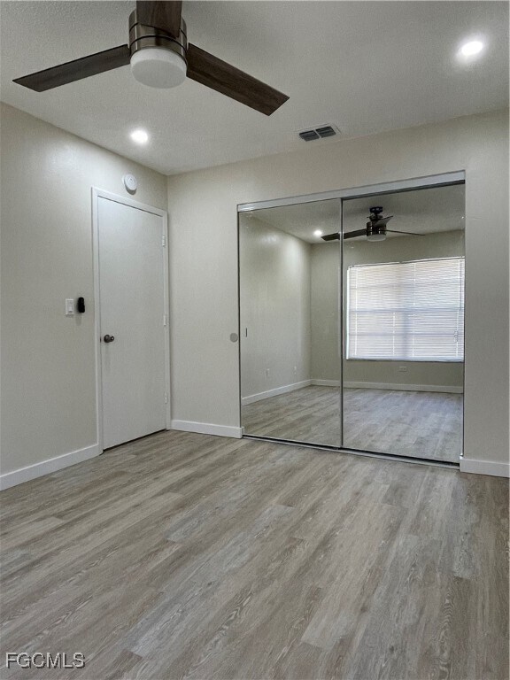 Building Photo - 4958 Viceroy St