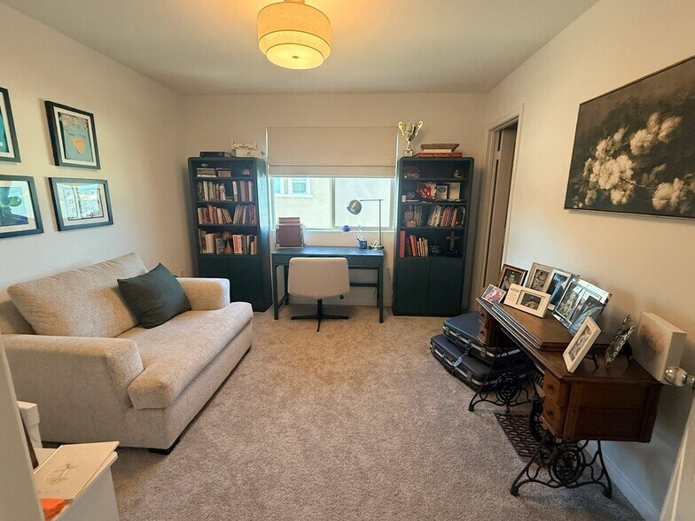 Building Photo - 4126 Bentwood Ct