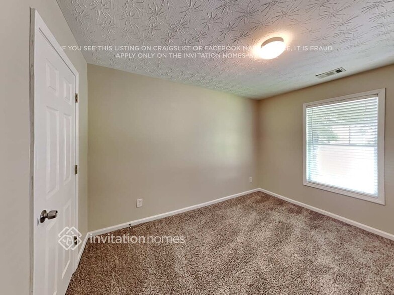 Building Photo - 210 Arrowhead Ln