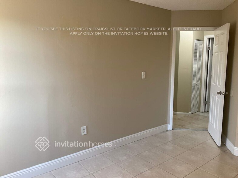 Building Photo - 19922 NW 67th Pl