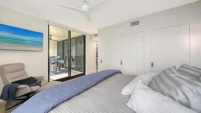 Building Photo - 1932 Harbourside Dr