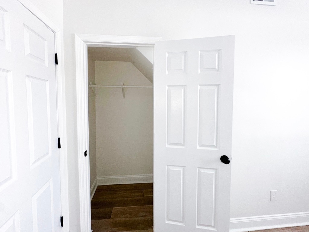 Building Photo - 2747 Armand Pl