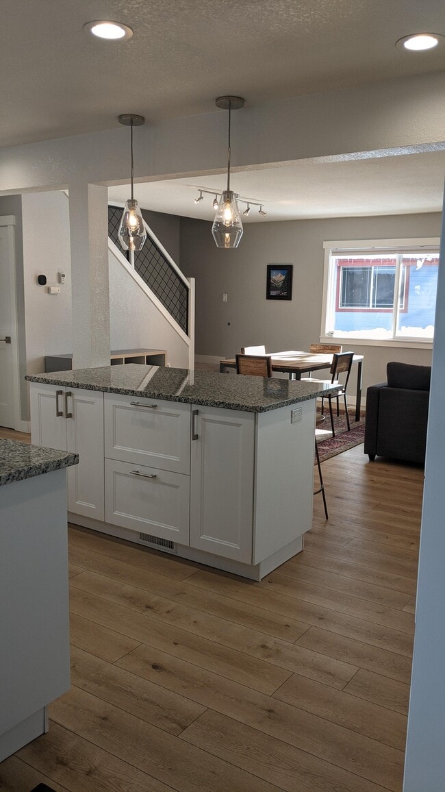 Building Photo - 1661 Choctaw St