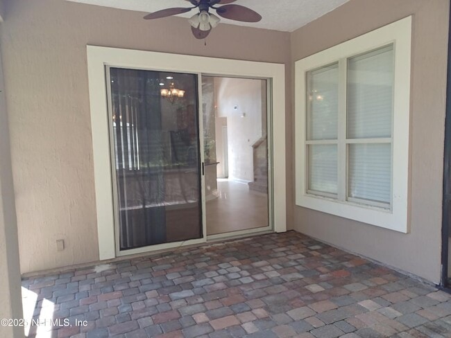 Building Photo - 4463 Ecton Ln E