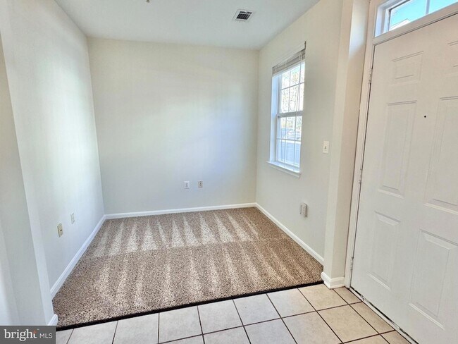 Building Photo - 21842 Jarvis Square