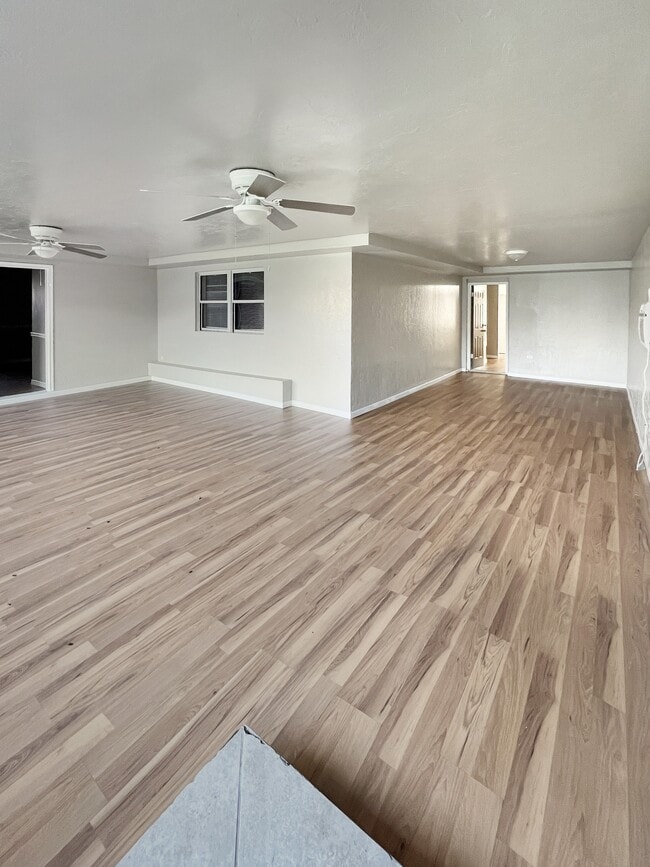 Building Photo - 6707 NW Compass Dr