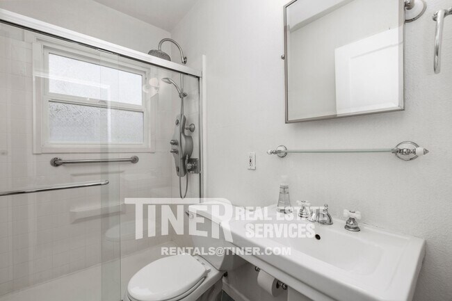 Building Photo - 3571 D St