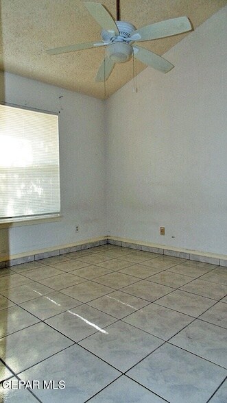 Building Photo - 7133 Imperial Ridge Dr