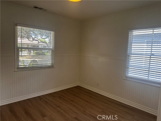 Building Photo - 6108 Village Rd
