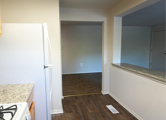 Kitchen Entrance - 1663 N Forest Park Ave