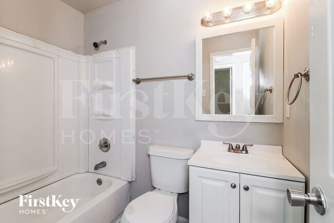 Building Photo - 143 Andover Dr