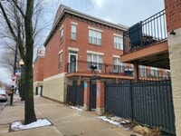 Building Photo - 2403 W Flournoy St
