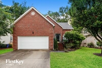 Building Photo - 1033 Bidwell Cir