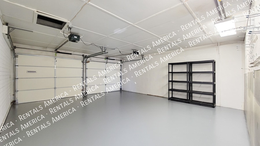 Building Photo - 11633 N Desert Hills Dr W