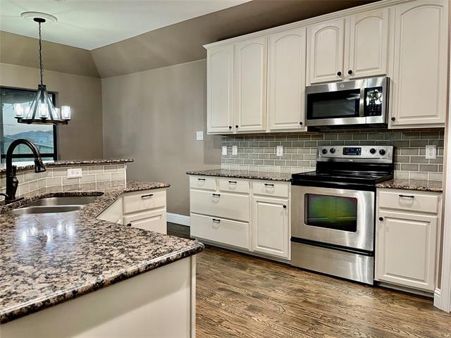 Building Photo - 10264 Fireside Ln