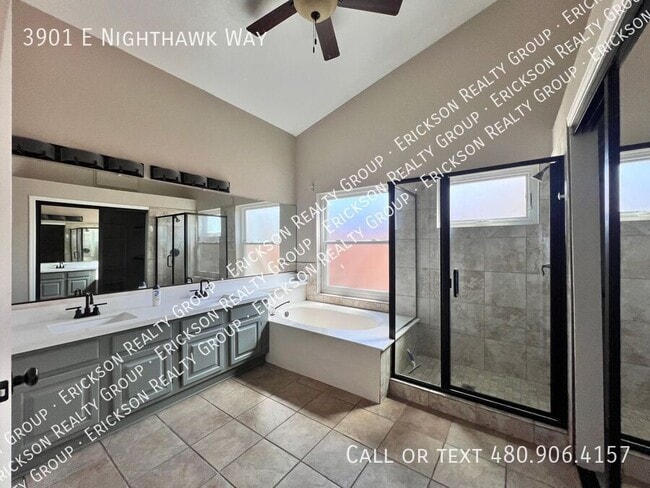 Building Photo - 3901 E Nighthawk Wy