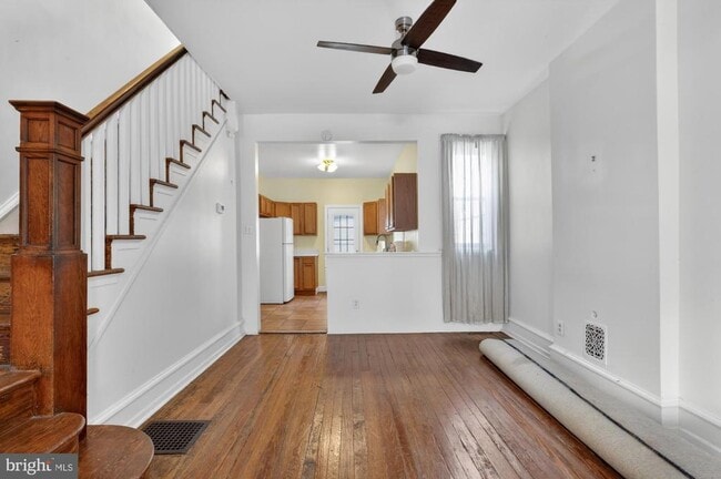 Building Photo - 1910 N Howard St