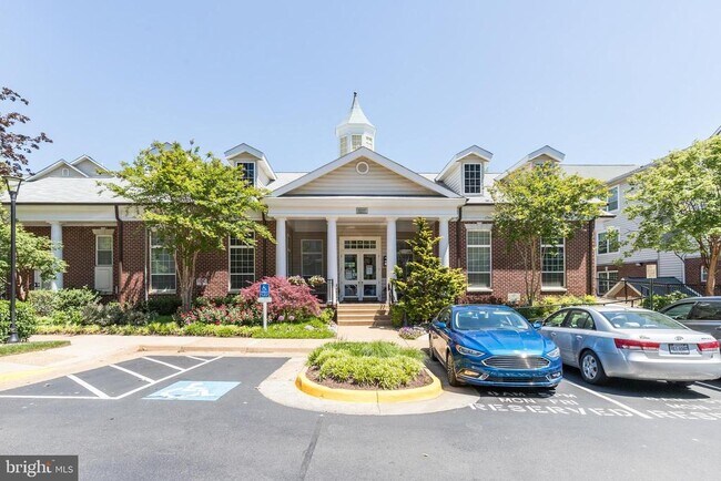 Building Photo - 1530 Spring Gate Dr.