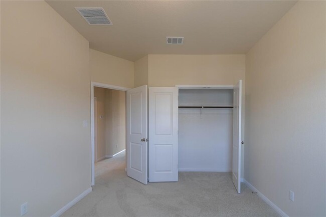 Building Photo - 1660 Coral Sunrise Trl